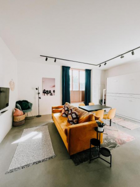 Modern & warm appartement 1-4 pers. (main floor)